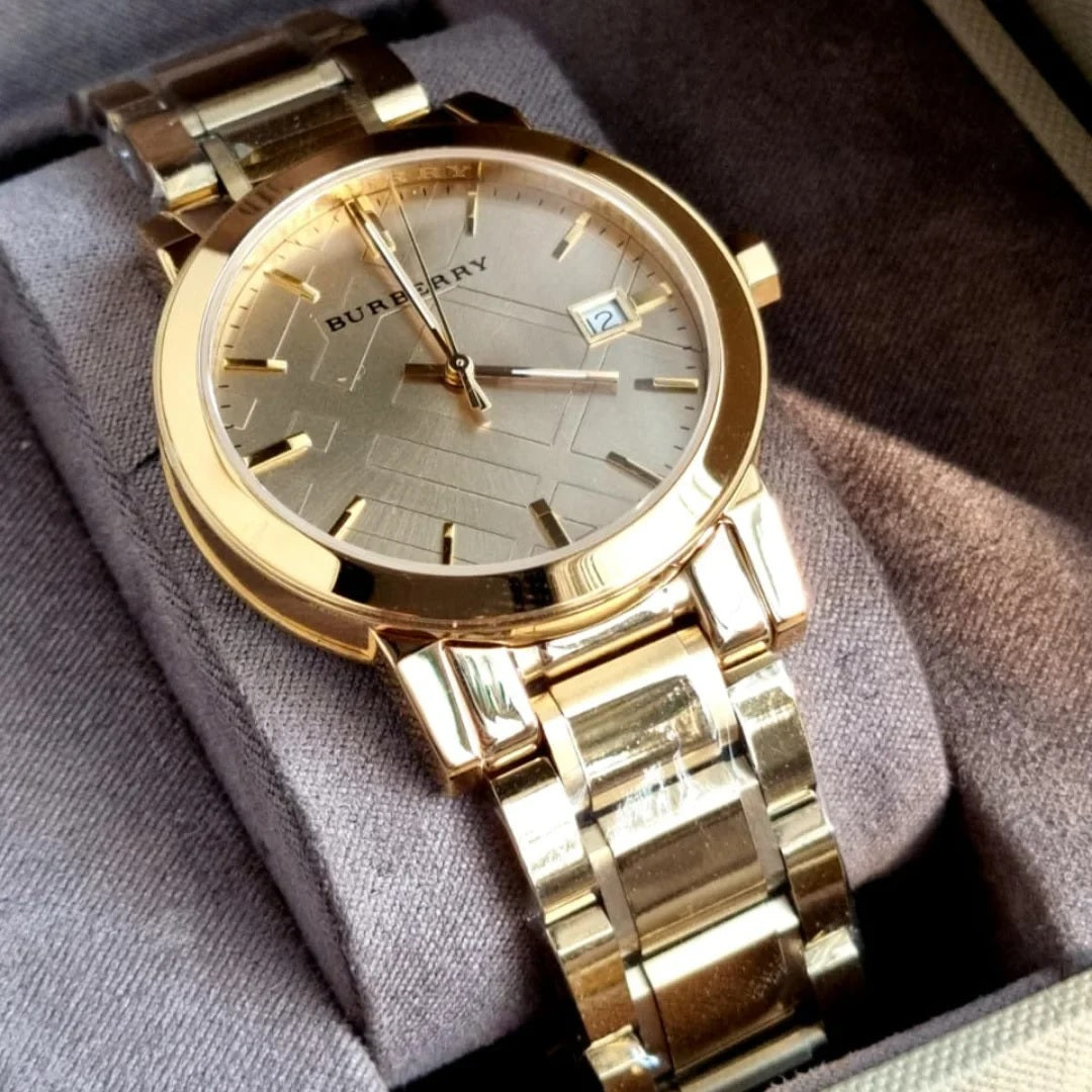 Burberry BU9033 The City 3 men’s watch with gold bracelet and gold dial