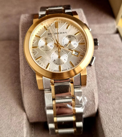 Burberry BU9751 watch set with branded box