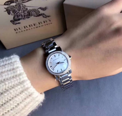 Burberry BU9220 stainless steel women’s watch worn on wrist