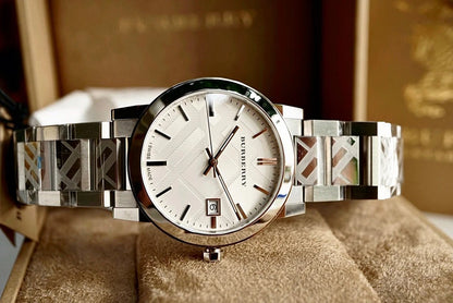 Burberry BU9037 The City unisex silver watch in original branded box with premium packaging