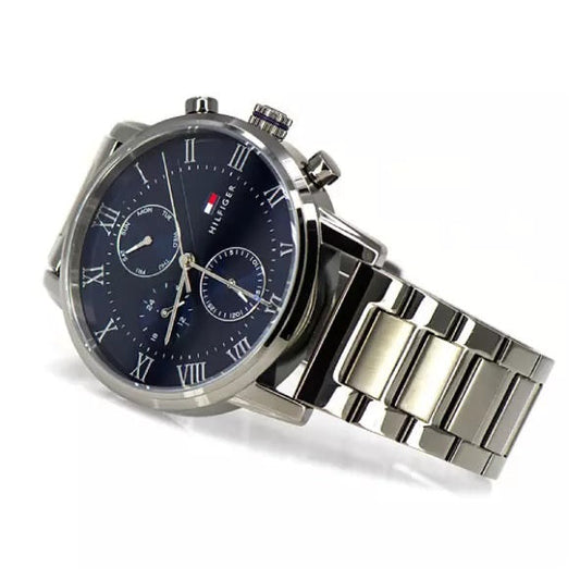 Angled view of Tommy Hilfiger 1791456 showing blue dial and grey strap